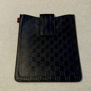 Gucci IPAD sleeves (fits the standard IPAD)